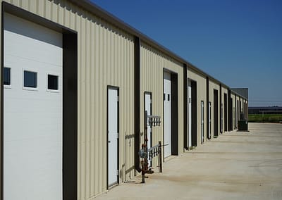 commercial-metal-building-lubbock-back-garage