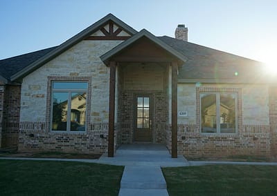 lubbock-baconcrest-new-home-walkway