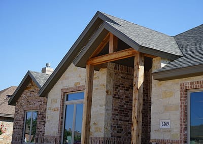 residential-new-home-lubbock-front-gable