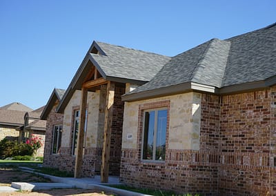 residential-new-home-lubbock-side-view